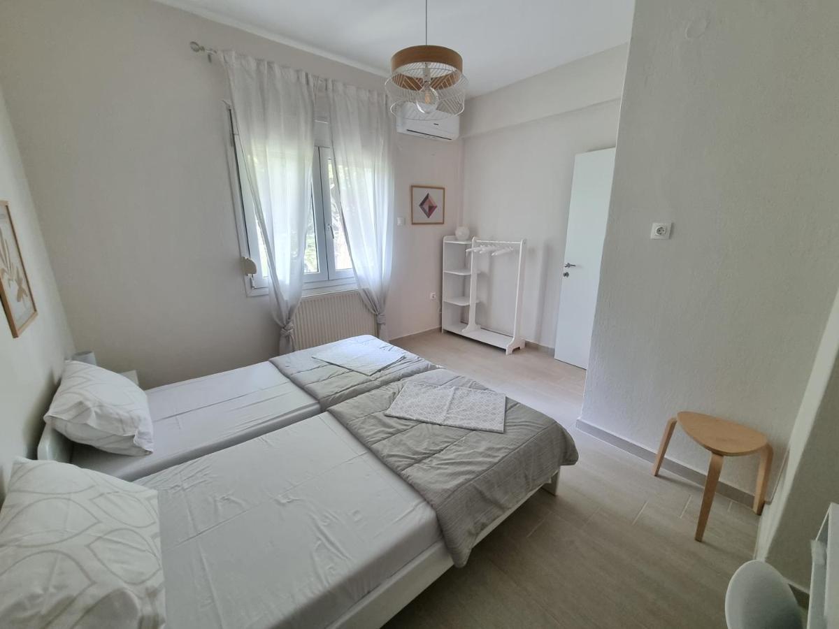 ניקיטי Our Home-Fully Renovated Apartments And Studios By The Sea מראה חיצוני תמונה